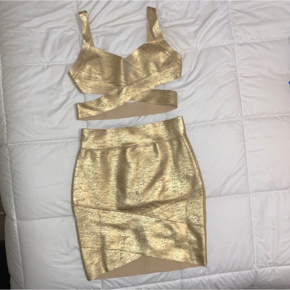 A Shené Collection Metallic Gold Bandage Skirt Set - Picture 3 of 3